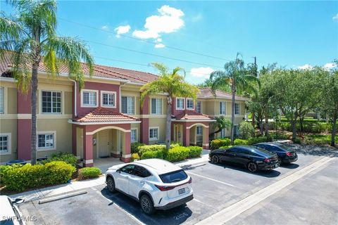 12021 Rock Brook Run 2105 Fort Myers FL 33913