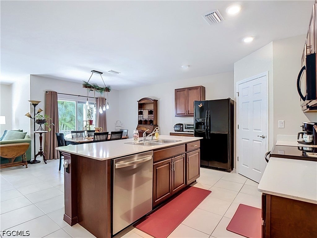 1246 NW 19th Terrace