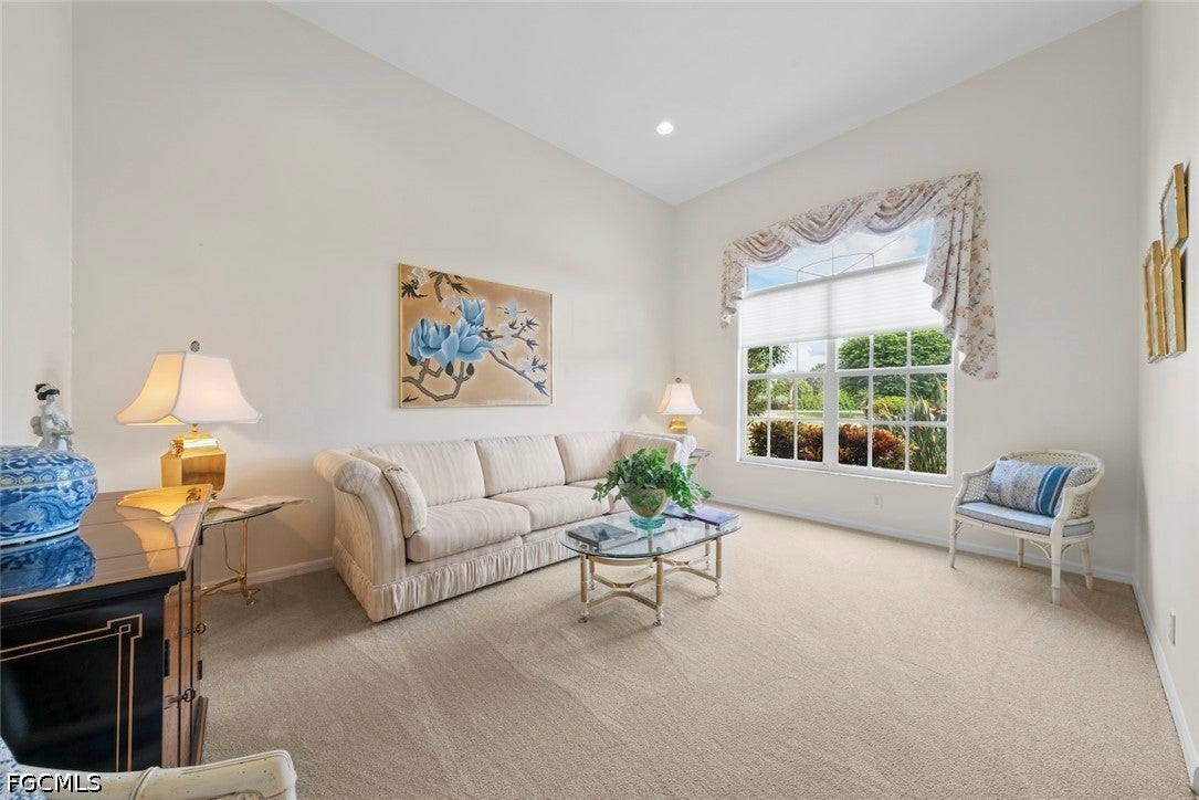 15420 Greenock Lane