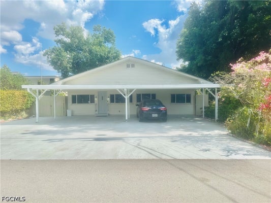 4428 BESSIE AVE, FORT MYERS, FL 33905 - Image 2486ea53bdae3db5d758bf6362a5d658/3145275582