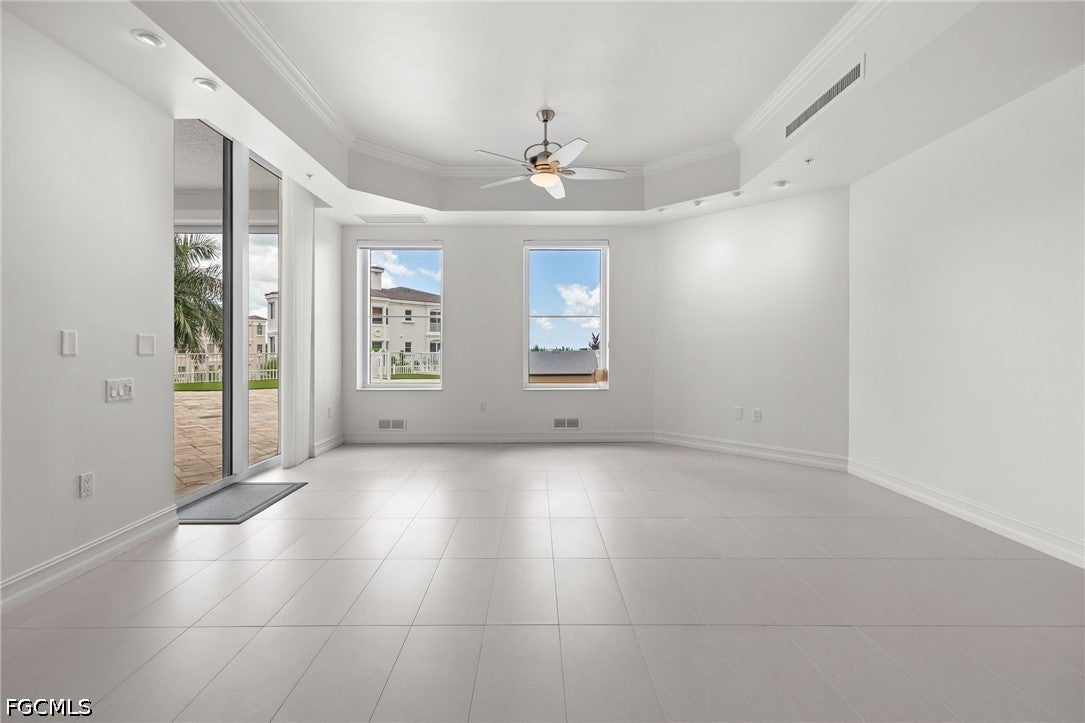 14270 Royal Harbour Court 323