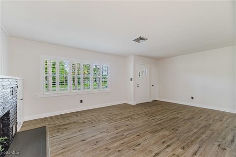 Tiny photo for 1310 La Faunce Way, Fort Myers, FL 33919 (MLS # 2025012807)