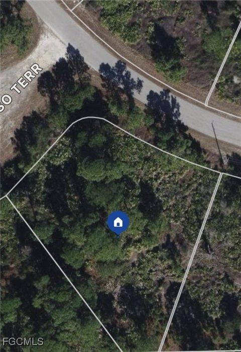 568 Wabasso Avenue S Lehigh Acres FL 33974