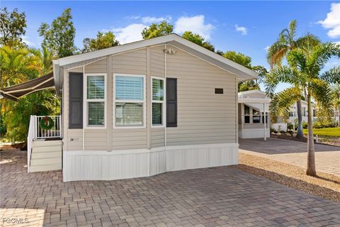 8528 Pepperwood Drive Estero FL 33928