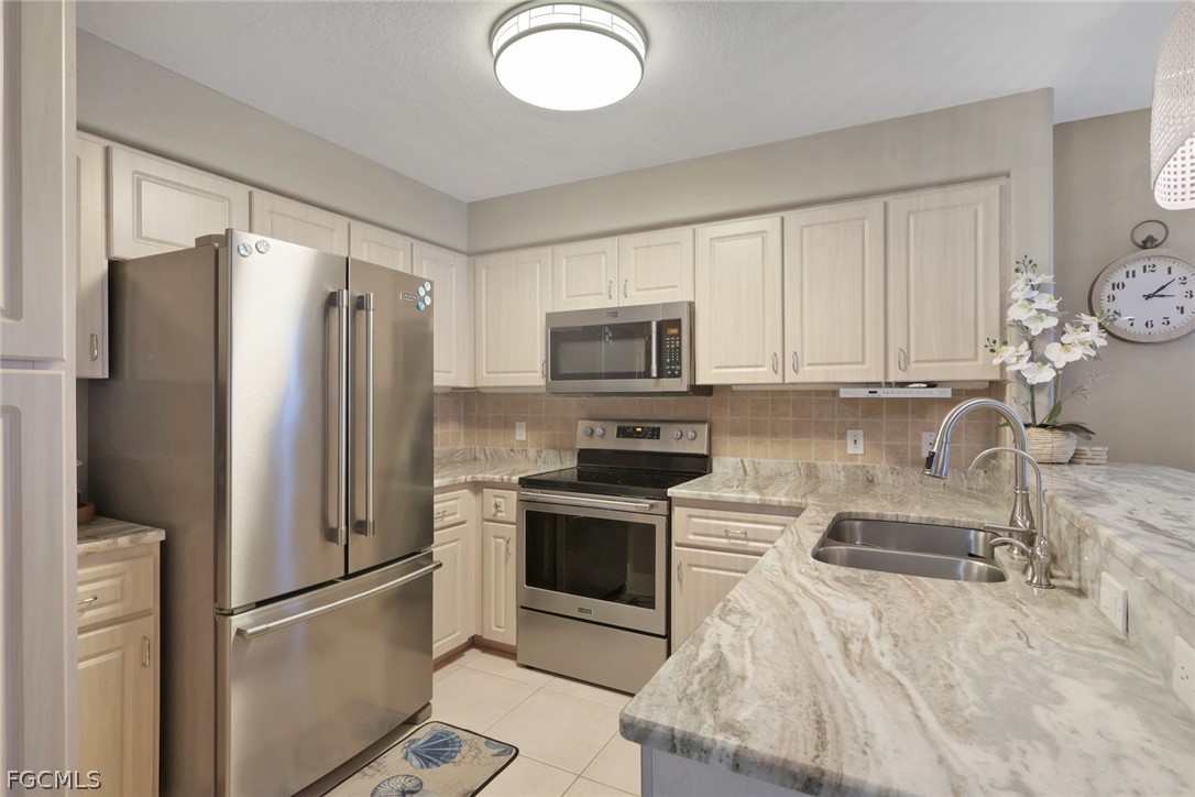 1018 SE 38th Street 101