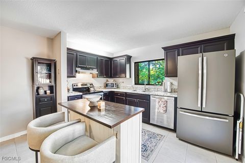 1444 Park Shore Circle 3 Fort Myers FL 33901