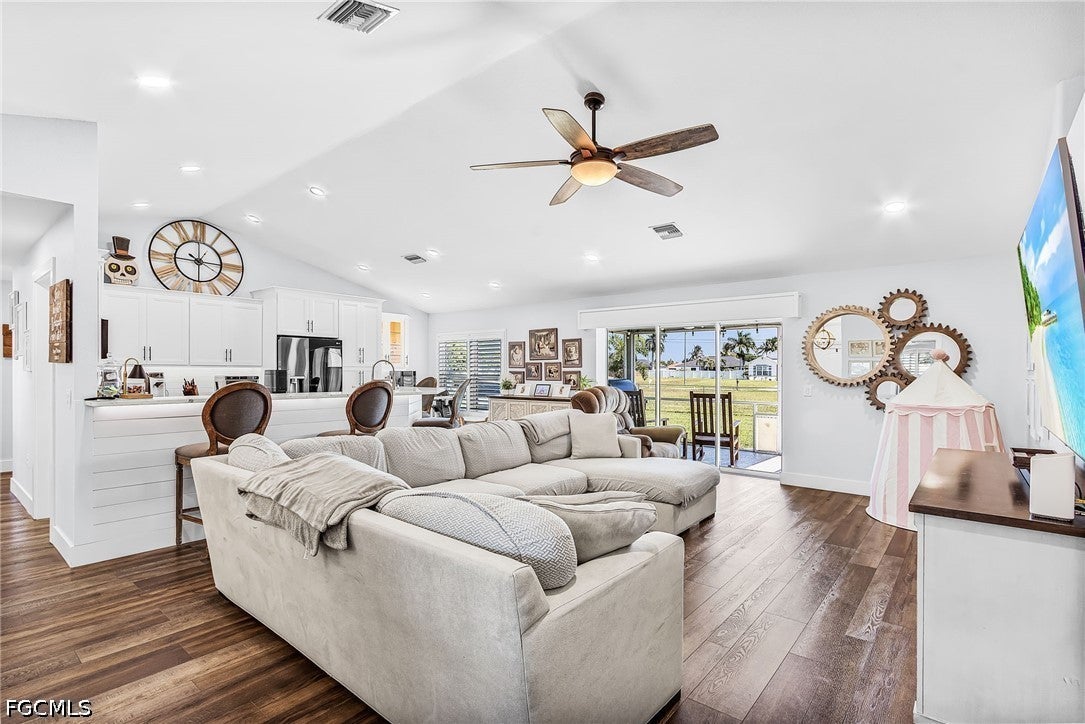 621 NW 18th Place