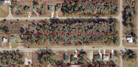 Tiny photo for 666 Knapp Street, Lehigh Acres, FL 33974 (MLS # 2026018748)