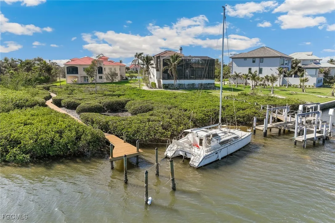 Fort Myers, Florida, 33908, United States, 3 Bedrooms Bedrooms, ,5 BathroomsBathrooms,Residential,Active,2001602