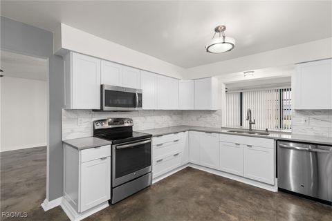 Tiny photo for 1331 S Brandywine Circle, Fort Myers, FL 33919 (MLS # 2025010504)