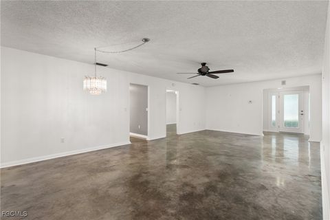 Tiny photo for 1331 S Brandywine Circle, Fort Myers, FL 33919 (MLS # 2025010504)