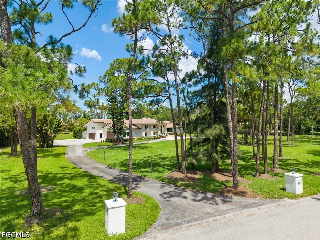 13580 Brynwood Lane