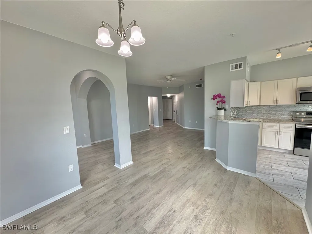 Estero, Florida 34134, United States, 2 Bedrooms Bedrooms, ,2 BathroomsBathrooms,Residential,Active,213131