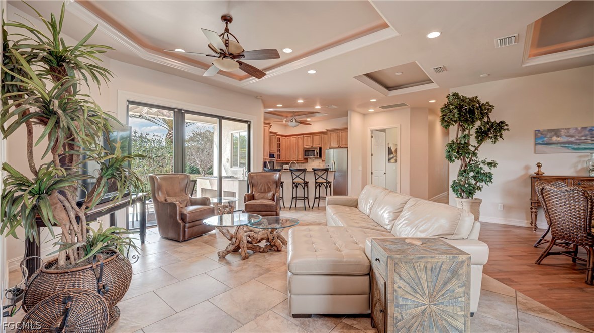 7350 Green Acre Lane