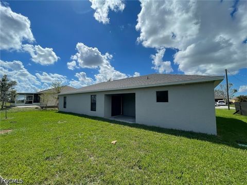 Tiny photo for 507 NE 7th Avenue, Cape Coral, FL 33909 (MLS # 2026020366)