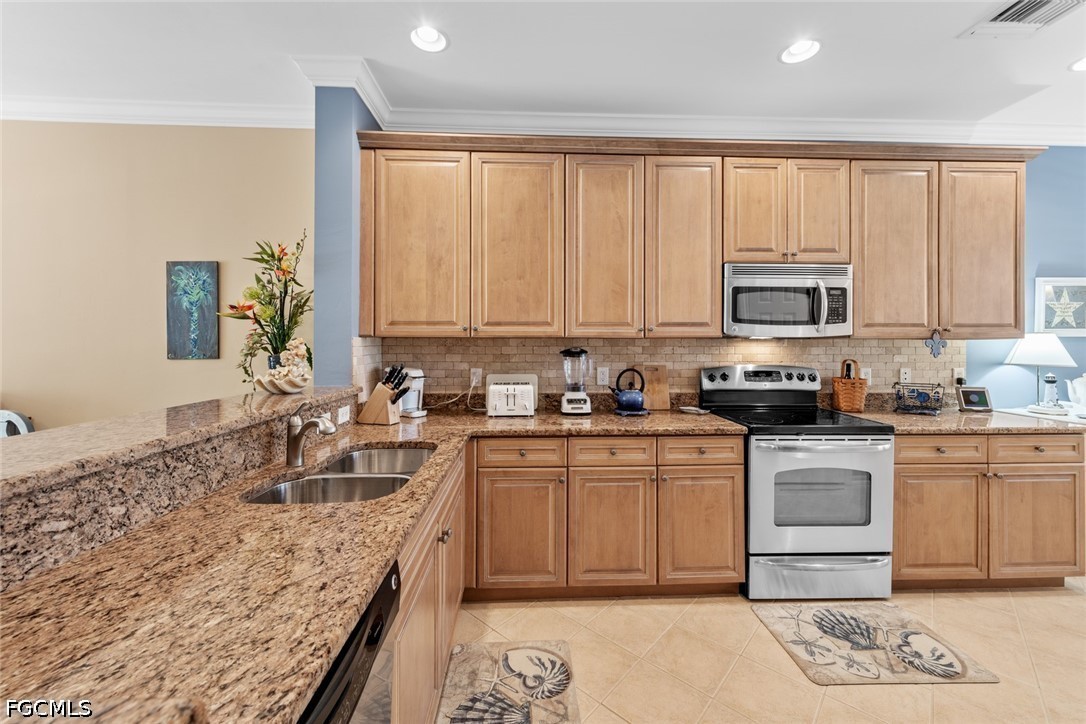 14543 Abaco Lakes Drive 103