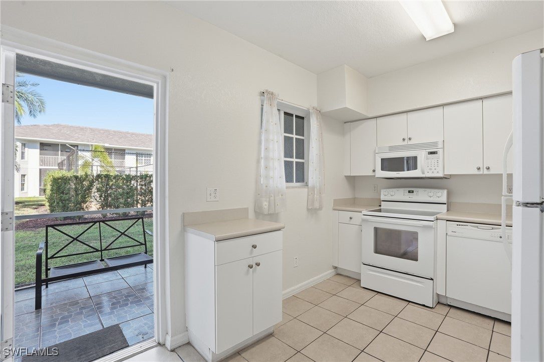 Photo 1 of 32 — 8313 Bernwood Cove Loop 1201, Fort Myers, FL 33966