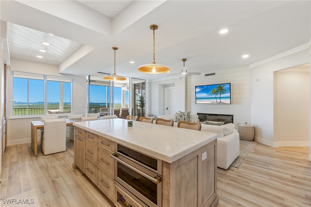 4761 West Bay Boulevard 802
