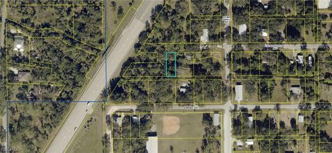 949 Caloosahatchee Avenue Labelle FL 33935