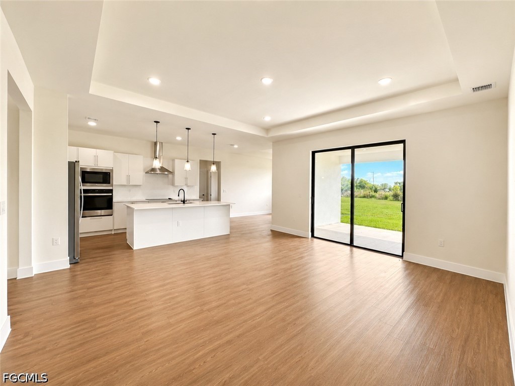 7013 ALPINE Court