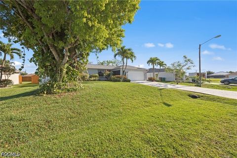 Tiny photo for 311 SW 19th Lane, Cape Coral, FL 33991 (MLS # 2026019909)