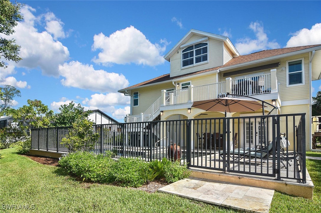 7233 Hendry Creek Drive