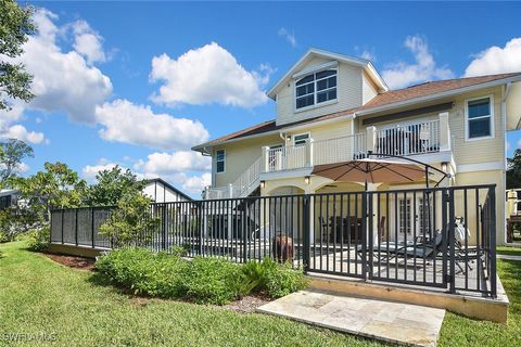 7233 Hendry Creek Drive Fort Myers FL 33908