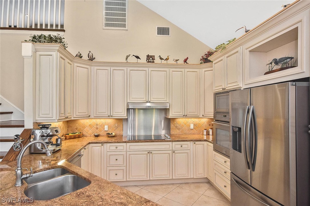 7233 Hendry Creek Drive
