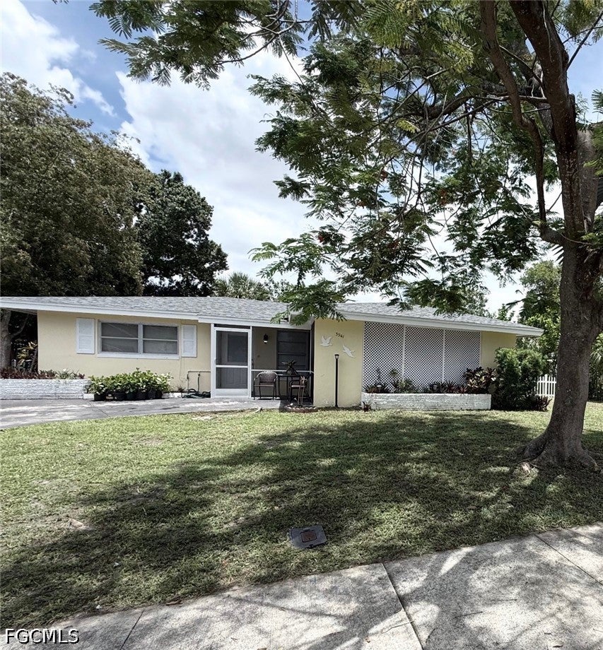 3941 Maxine Street