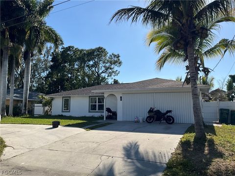 2729 53rd Terrace SW Naples FL 34116