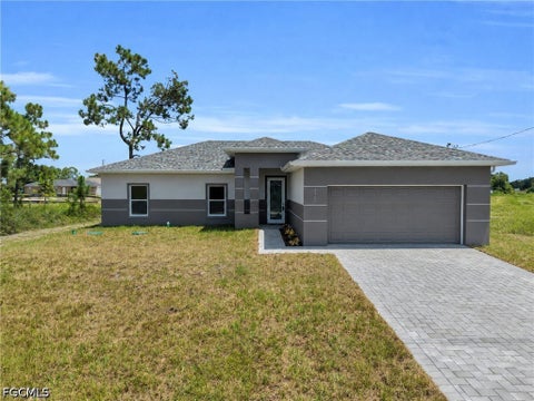Photo of 4309 Sally Avenue S, Lehigh Acres, FL 33976 (MLS # 2026039100)