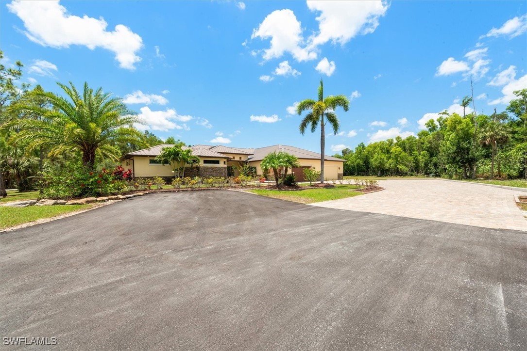 15860 Glendale Lane