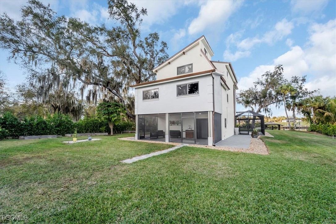 3990 FORT DENAUD Road