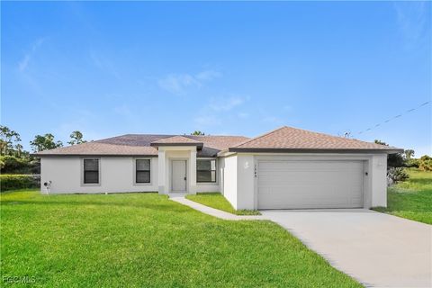 1249 Cordoba Street E Lehigh Acres FL 33974