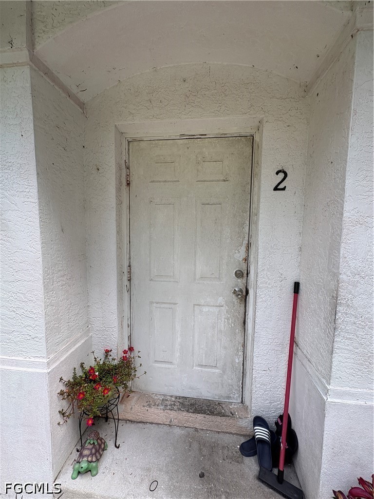 3123 Pine Tree Drive