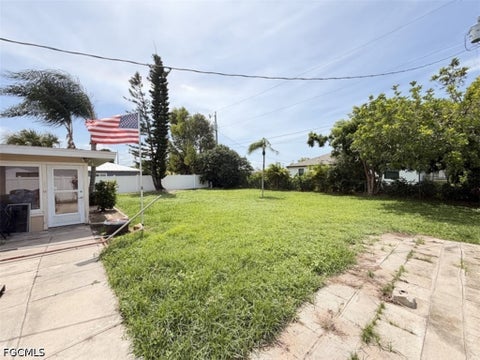 Tiny photo for 1510 SE 42nd Street, Cape Coral, FL 33904 (MLS # 2026031133)