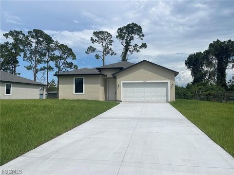 3032 W Briarwood Circle Labelle FL 33935