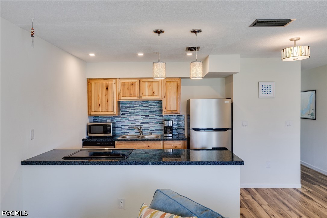 708 Victoria Drive 105