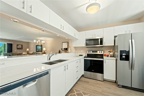 1051 Eastham Way B-204 Naples FL 34104