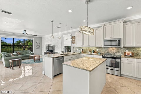 Tiny photo for 11696 Stonecreek Circle, Fort Myers, FL 33913 (MLS # 2026039355)