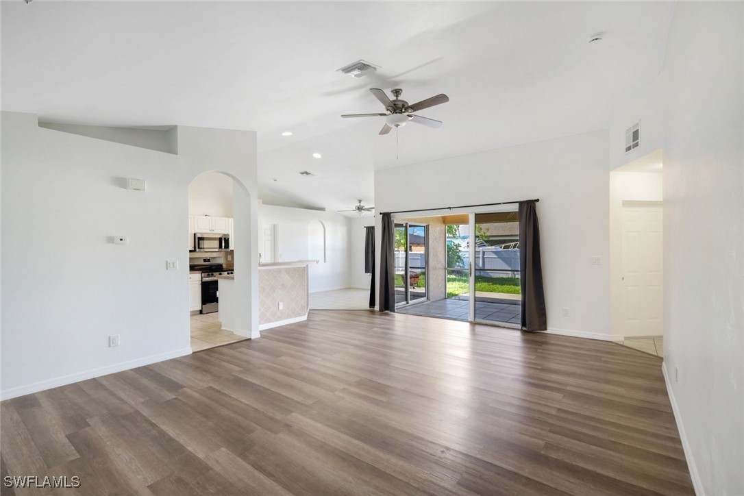 726 SW 12th Street