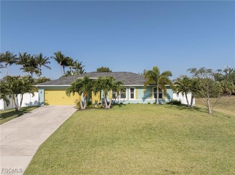 1306 SW 4th Place Cape Coral FL 33991