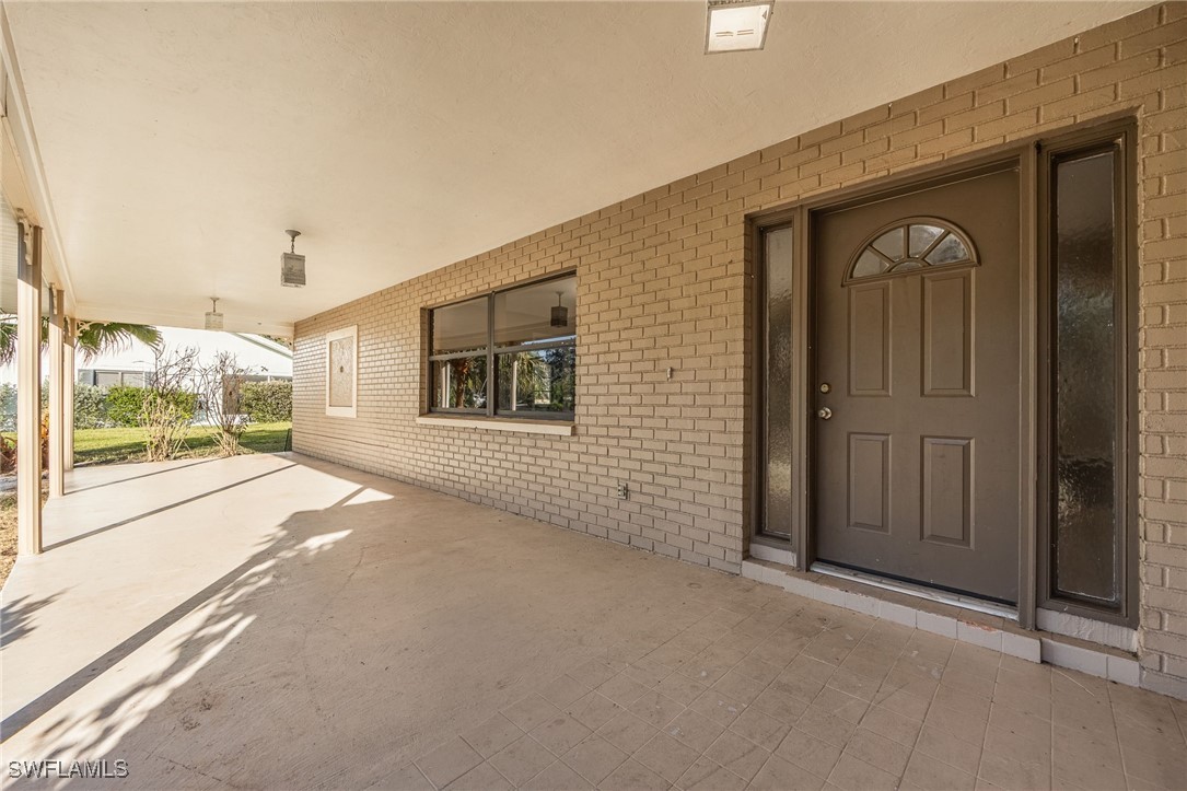 1250 Riverbend Drive