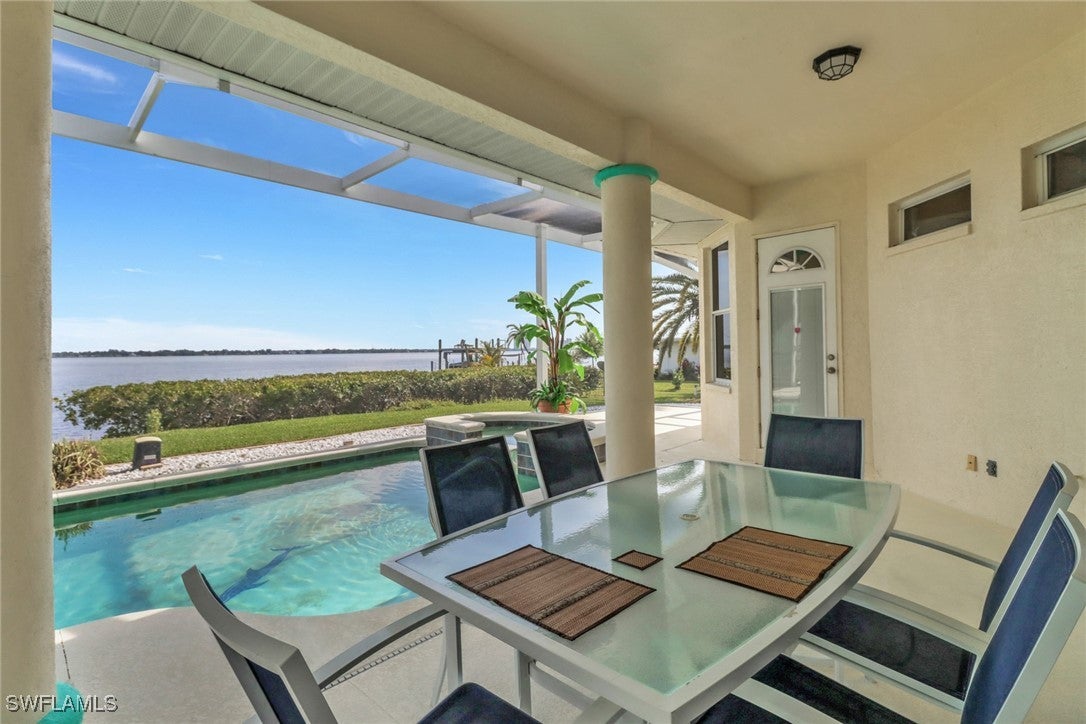 15472 Nelsons Walk Court