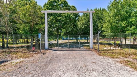 630 & 640 N Willow Street Clewiston FL 33440