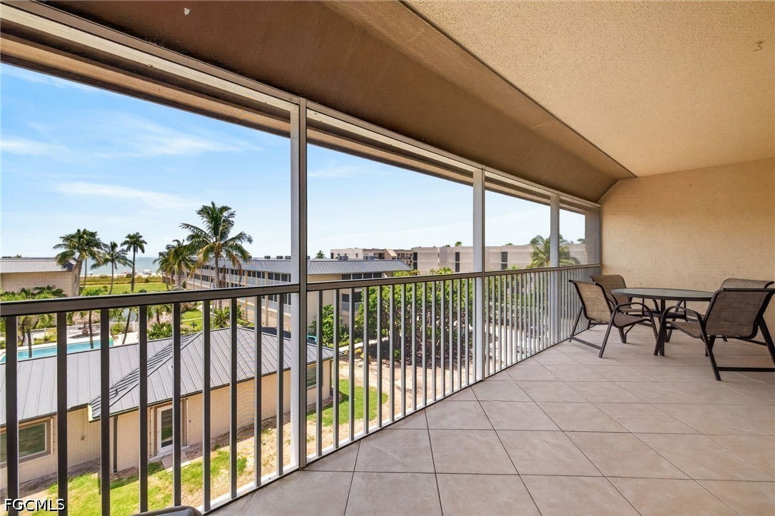 1246 Fulgur Street 110