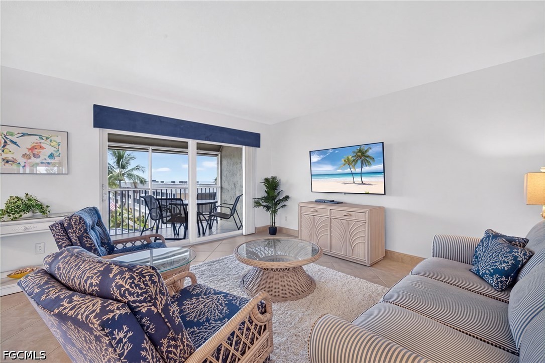 1246 Fulgur Street 110