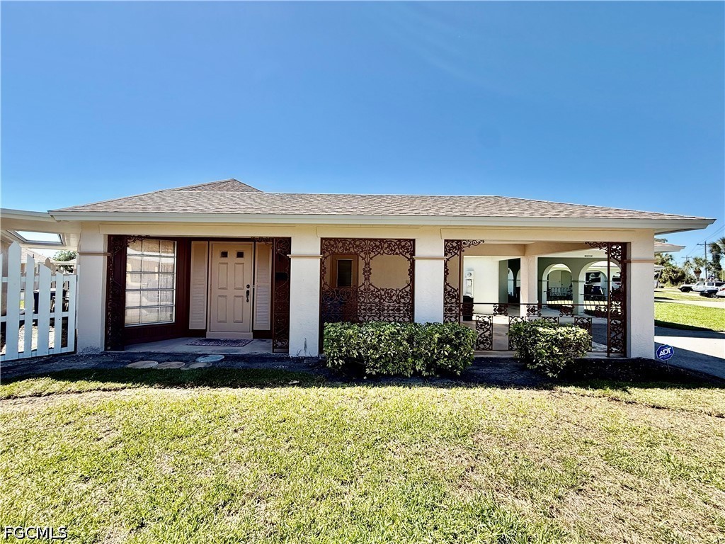 Photo 1 of 32 — 318 Joel Boulevard, Lehigh Acres, FL 33936