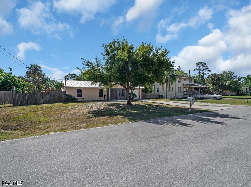 575 Sabal Palm Court
