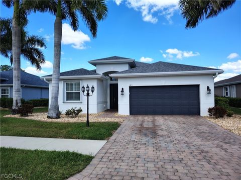 183 Destiny Circle Cape Coral FL 33990